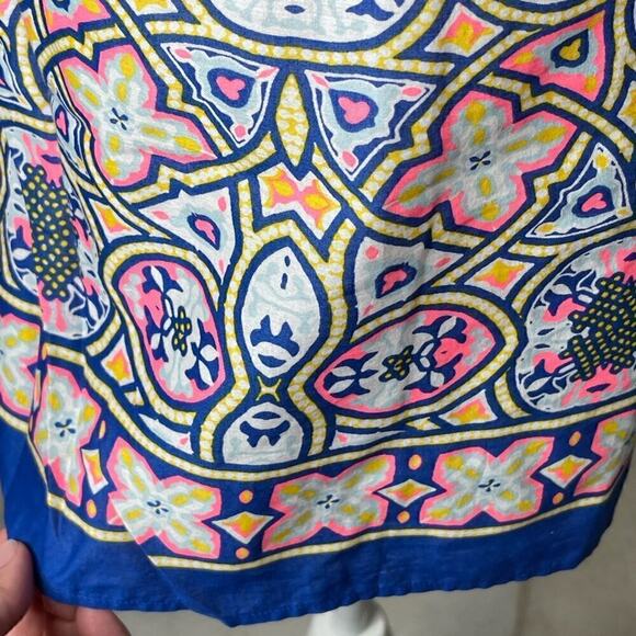 Talbots colorful Geometric Tunic Blouse Cotton V-neckline Size Small Petite - Picture 9 of 11